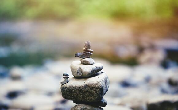 healthcare rm offers emotional wellbeing service to MDDUS